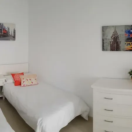 El Marques San Juan Apartment Malaga Exterior photo